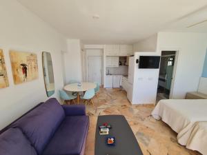 Apartamento con esplendida vista al mar, a menos de 50 metros de la playa