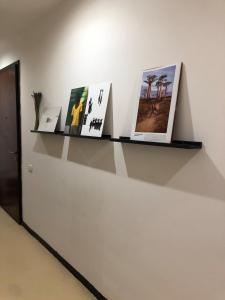 Modern flat Redi