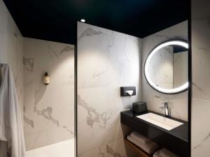 Mercure Caen Centre Port De Plaisance