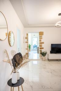 Amelia House by 8essentially