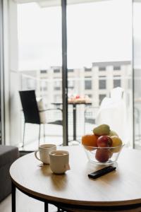 Stylish Apartment Near City Center with Parking