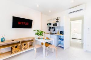 TheMana Family SeaView Apartment