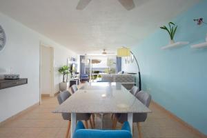 Oceanfront Escape Sunset Views and Caribbean Breeze