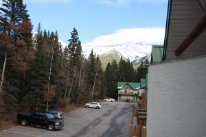 Banff Wood Lodge 2 bed-2 bath Town House