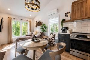 Condo and Spa - Le Saloon Nordik