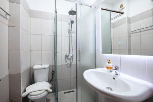 Parid Apartments