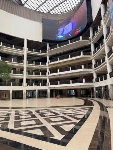 Luxury 1BHK Stay in Town Central, Noida Ext