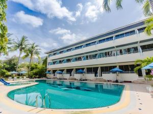 Karon Beach Resort