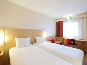 Ibis Warszawa Ostrobramska