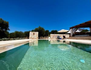 Ostuni Cervarolo Villa 3 bedrooms Pool Olive Grove near the Sea