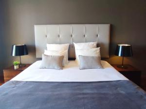 Central Top Flat