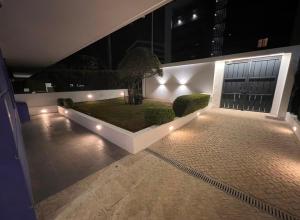 Casa Azul, Fast WI-FI, Airco, Pool & BBQ near The Beach Praia da Rocha