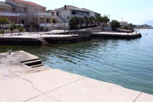 Apartment Kustici 6354c