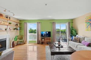 Flow - Pool - River Views - Mins to Broadway