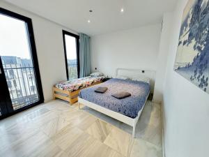 Marble Lodge 3-bedroom