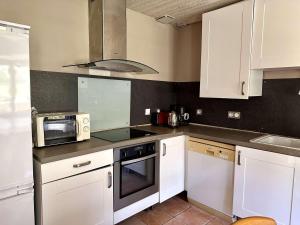 Charmante maison avec terrasse - 6 pers. - FR-1-883-3