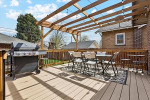 Bright & Modern Denver Home Quick Drive to Downtown