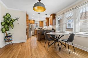 Bright & Modern Denver Home Quick Drive to Downtown