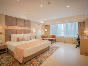 Grand Mercure Vadodara Surya Palace