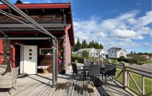 Amazing Home In Kil With Lake View