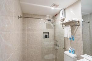 Kuadro Hotel & Suites