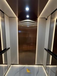 B Luxury Building