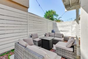 Mid-City Bungalow With Backyard