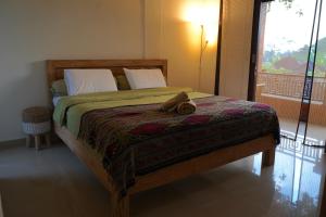 Yobi House