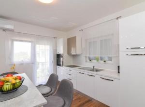 Sweet Apartment Rita