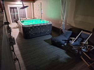 Peters Place Studios & Suites