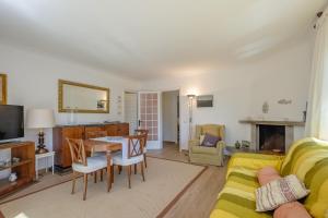 AJ-6 CALELLA DE PALAFRUGELL 6 PAX