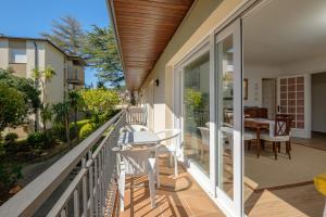 AJ-6 CALELLA DE PALAFRUGELL 6 PAX