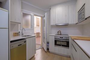 AJ-6 CALELLA DE PALAFRUGELL 6 PAX