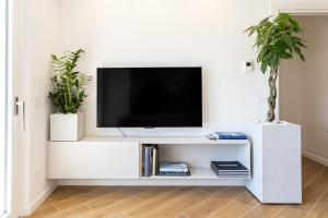 DKV Collection Rhome- Pigneto - 4 stops Colosseum