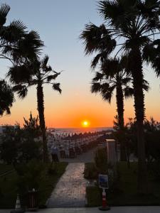 Beach Escape Apartment Qerret
