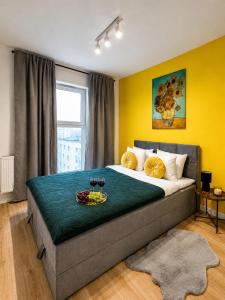 Lumina I Family 2BR Apartment I with Balcony I Parking