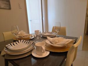 2 Bedroom at Grass Residence nr SM North Edsa