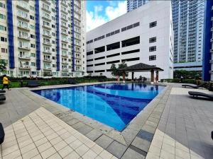 2 Bedroom at Grass Residence nr SM North Edsa