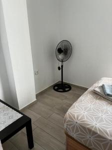 Santa Pola well located apartment with balcony