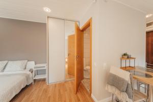 Strautu sēta apartments - cozy & bright studio