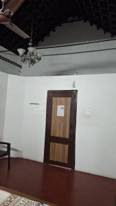 Umbrella Guest House - Palace Suite