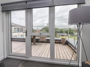 Apartment 20, River View