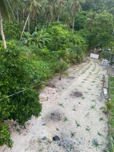 Kapunoan Beach House