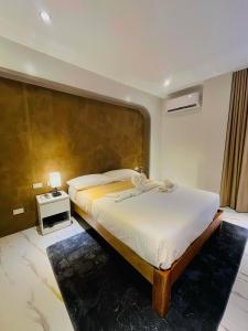 Achilles Hotel