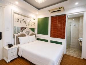 Hanoi Silk Classy Hotel & Travel