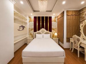 Hanoi Silk Classy Hotel & Travel