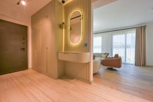 DEFNE - Stunning New Luxury Villa for 8 in Central Fethiye