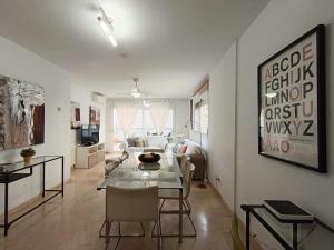Villa José, Family House