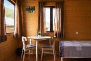 Ushguli Cabins l Cafe