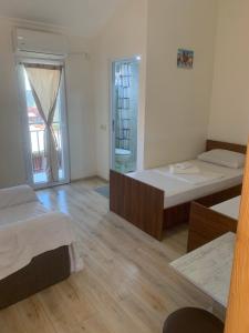LouNik stay hotel and rooms